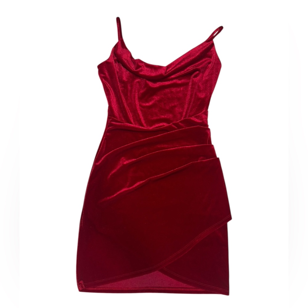 Windsor Vibrant Red Velvet Dress